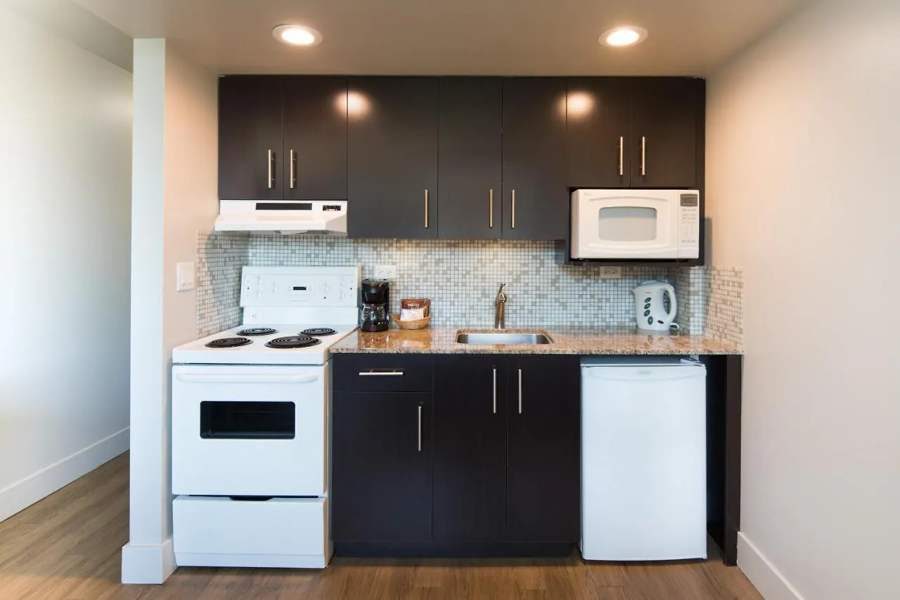 Gage Suites At Ubc Vancouver 3*,